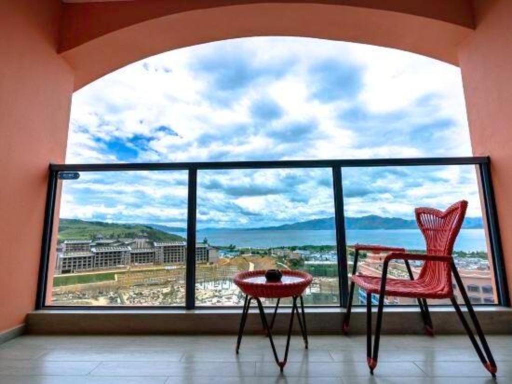 Dolphin Bay Hotel Kunming Eksteriør bilde