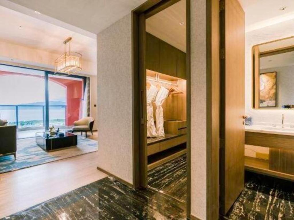 Dolphin Bay Hotel Kunming Eksteriør bilde