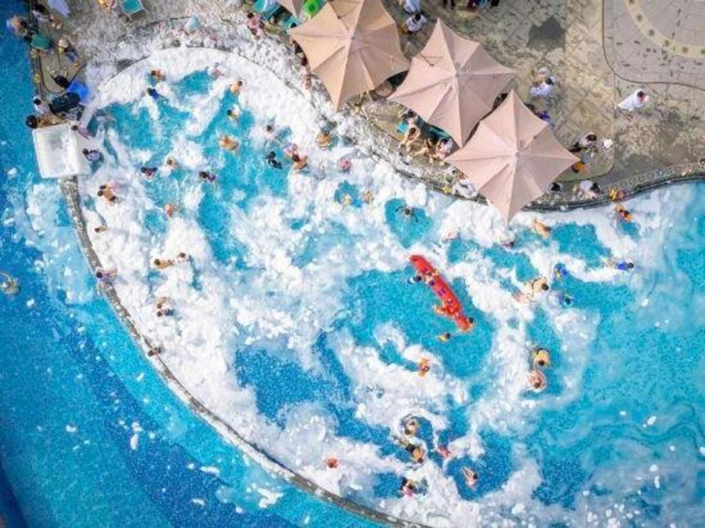 Dolphin Bay Hotel Kunming Eksteriør bilde